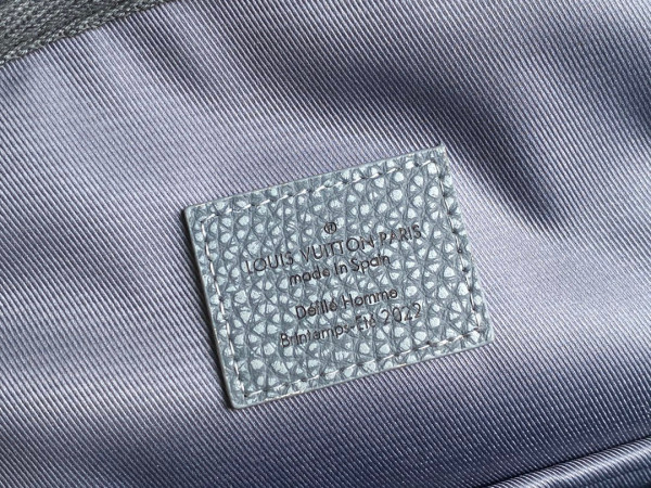 l0*is V*t0n ellipse backpack