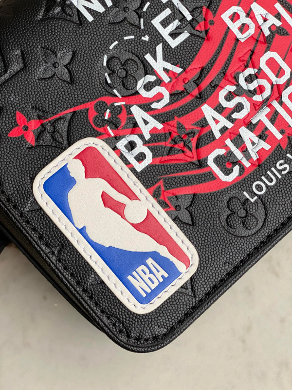 l0*is V*t0n lvxnba studio messenger