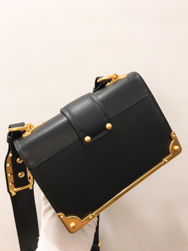 Pra*a cahier leather shoulder bag