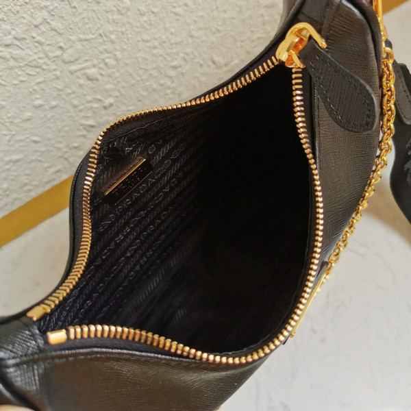 Pra*a re-edition 2005 saffiano leather bag