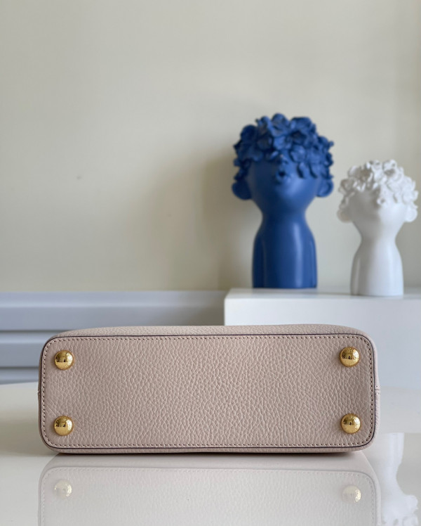 l0*is V*t0n capucines bb