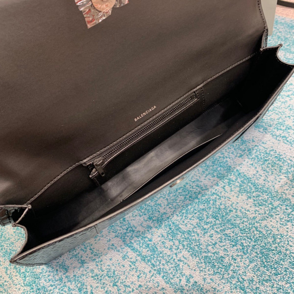 Ba*len*cia*ga hourglass stretched top handle bag