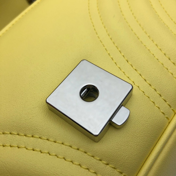 G*u*i gg marmont 22cm