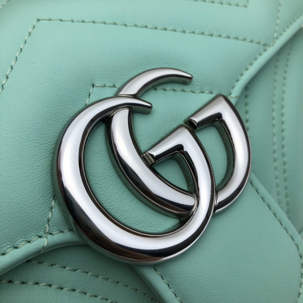 G*u*i gg marmont 22cm