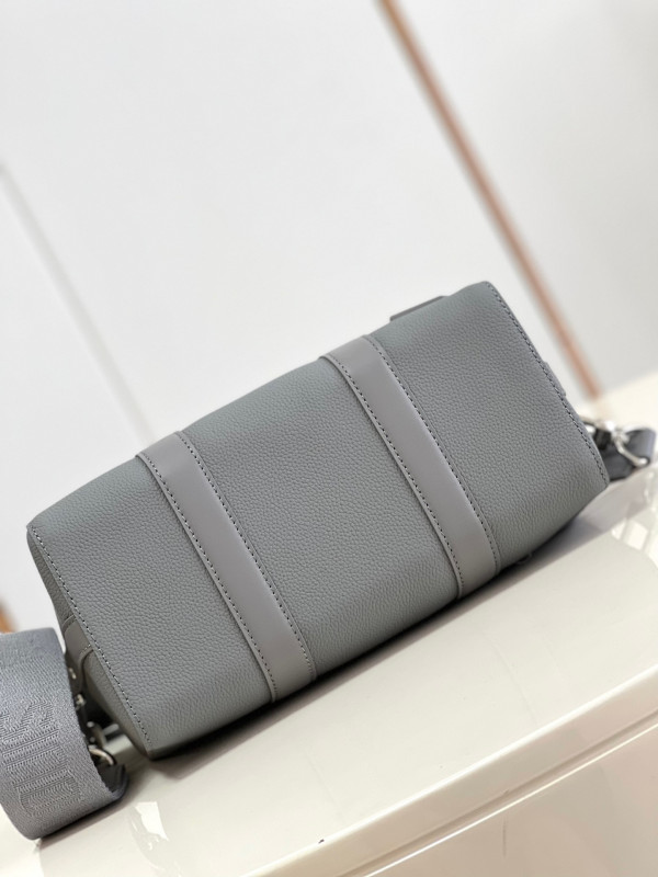 l0*is V*t0n city keepall