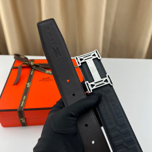 H**mes belt