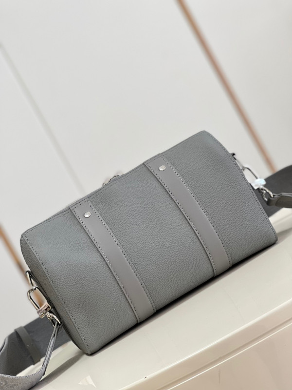 l0*is V*t0n city keepall