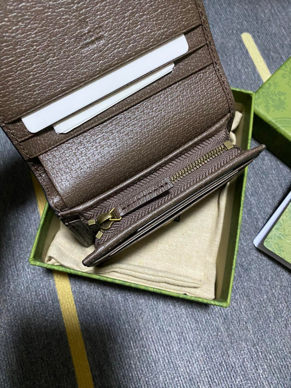 G*u*i diana card case wallet