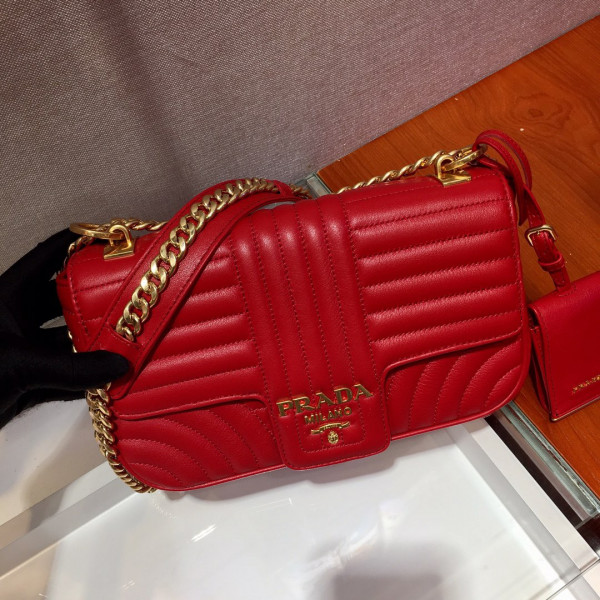 Pra*a medium leather Pra*a diagramme bag