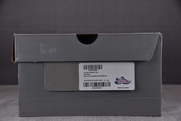 Ba*len*cia*ga runner