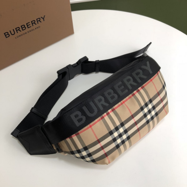B**rry bum bag