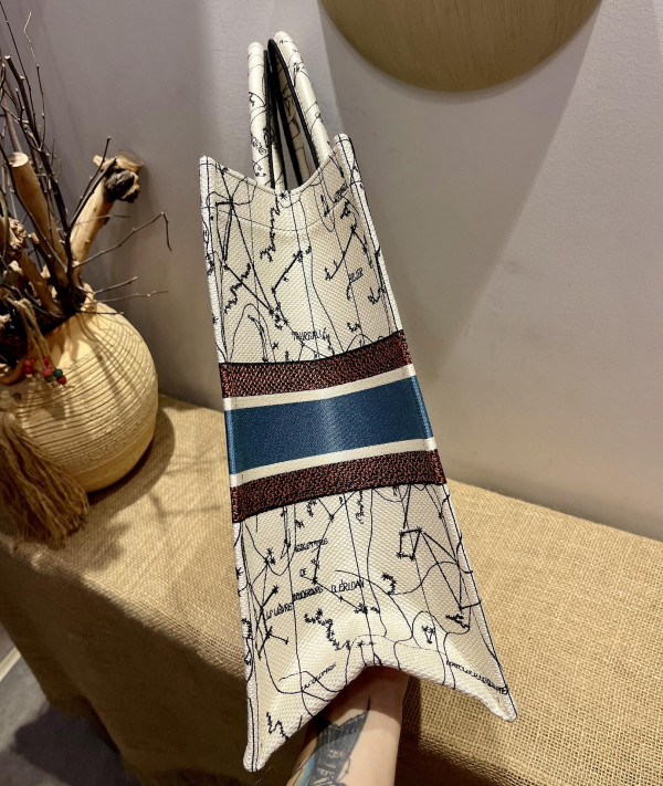 Large Diro Book Tote-42*35*18.5cm