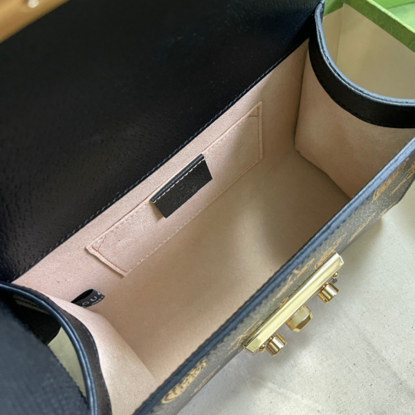 G*u*i padlock small berry shoulder bag