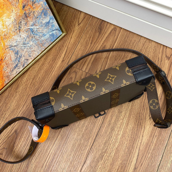 l0*is V*t0n soft trunk wallet