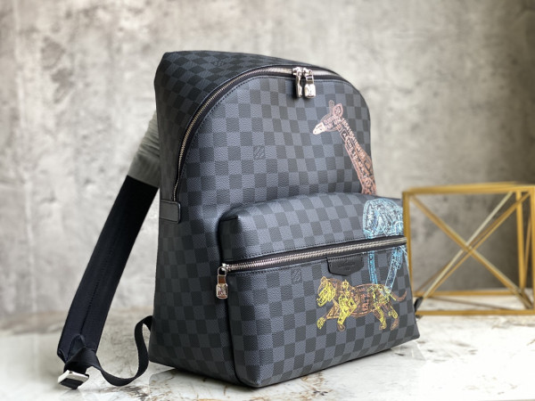 l0*is V*t0n discovery backpack