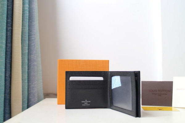 l0*is V*t0n amerigo wallet