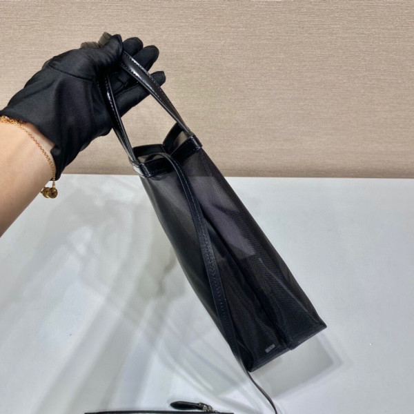 Pra*a small tote bag