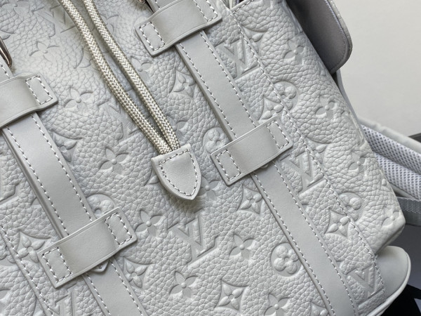 l0*is V*t0n christopher pm