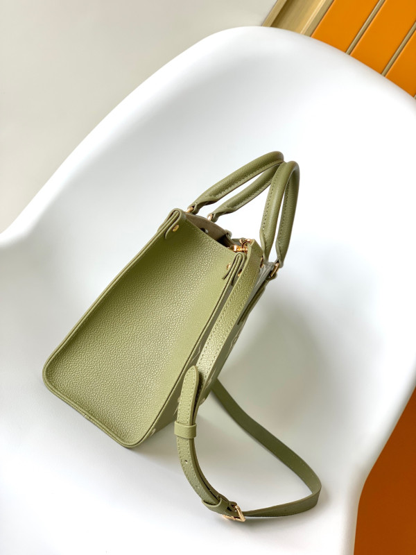 l0*is V*t0n onthego pm