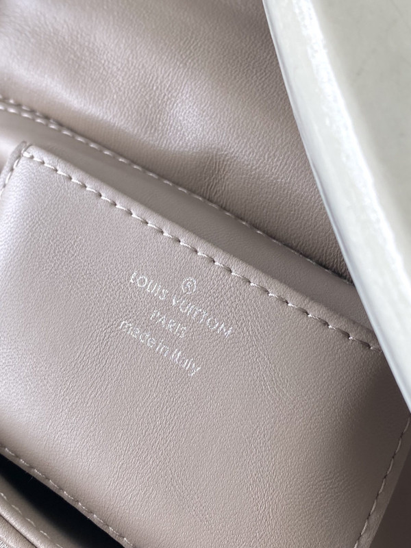 l0*is V*t0n go-14 mm