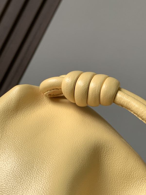 Lowee Mini Flamenco clutch-23*17*5.5cm