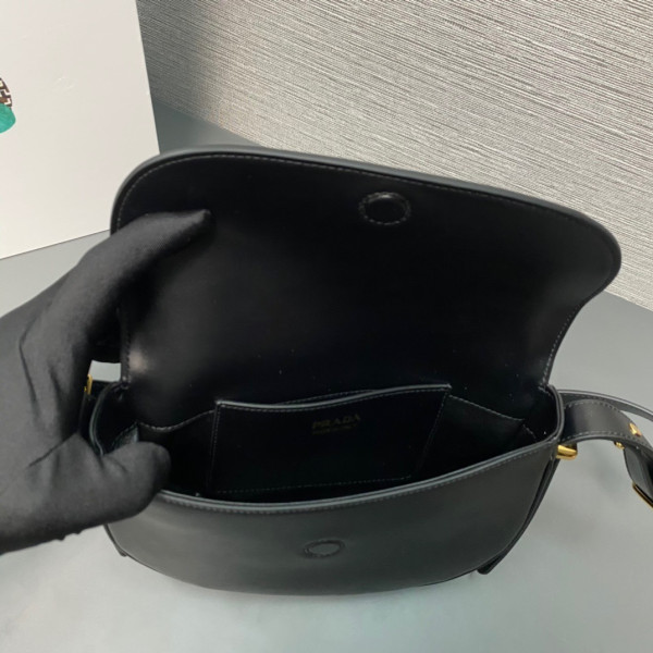 Pra*a moon handbags-22*17*5.5cm