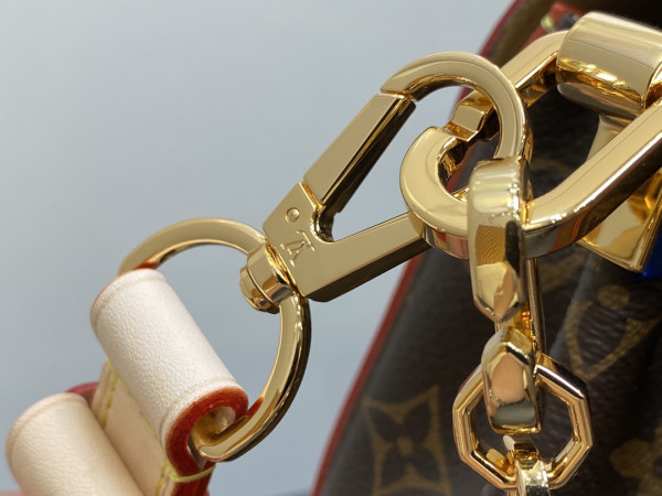 l0*is V*t0n dauphine-28*20*11cm