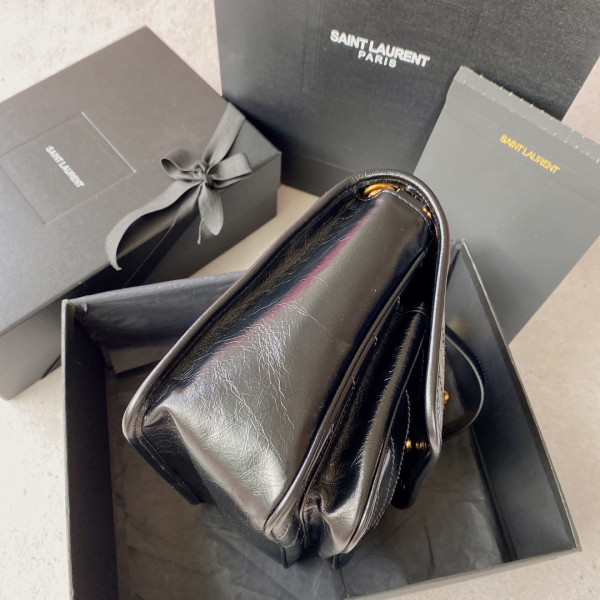 Y*L niki medium-28*20*8cm