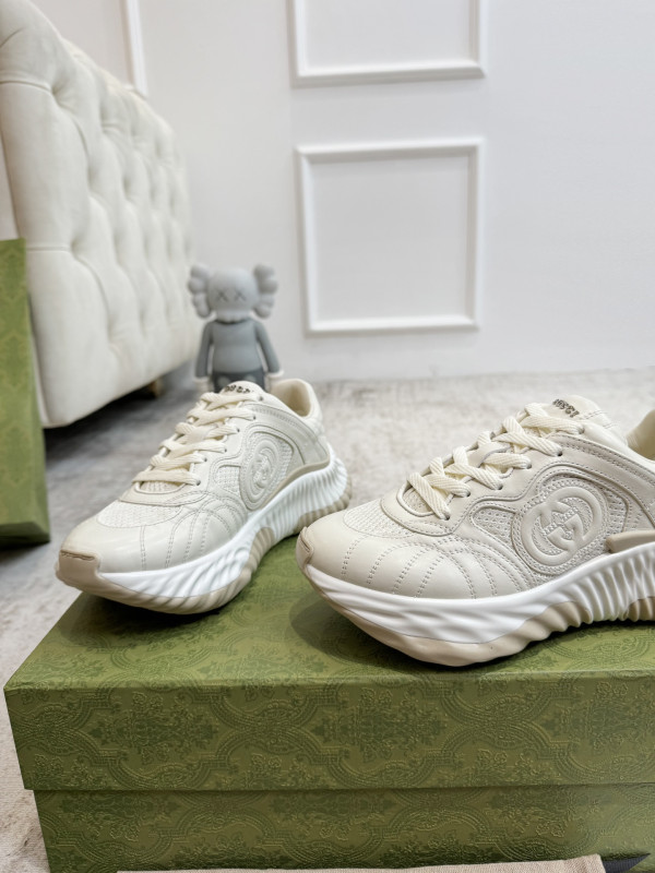 G*u*i ripple sneaker