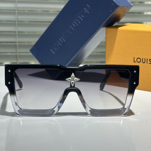 louvis V*t0n sunglasses