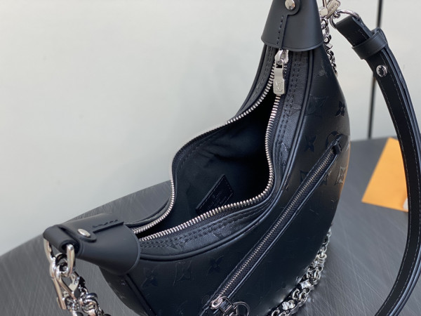 l0*is V*t0n loop-23*13*6cm