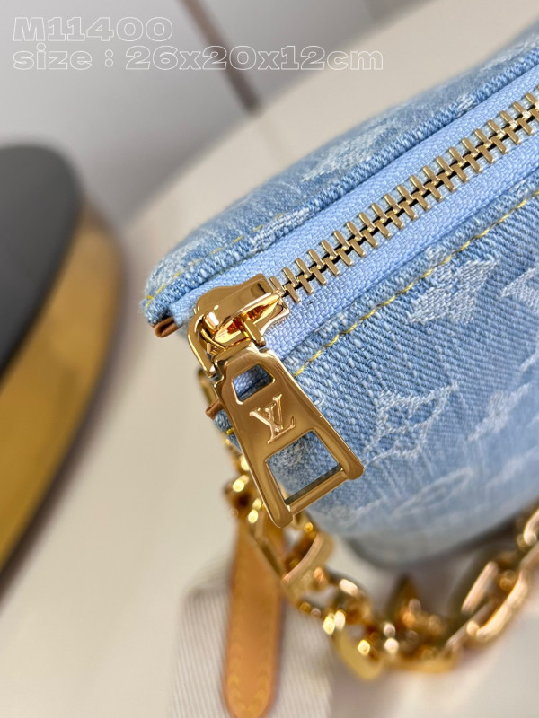 l0*is V*t0n coussin bb