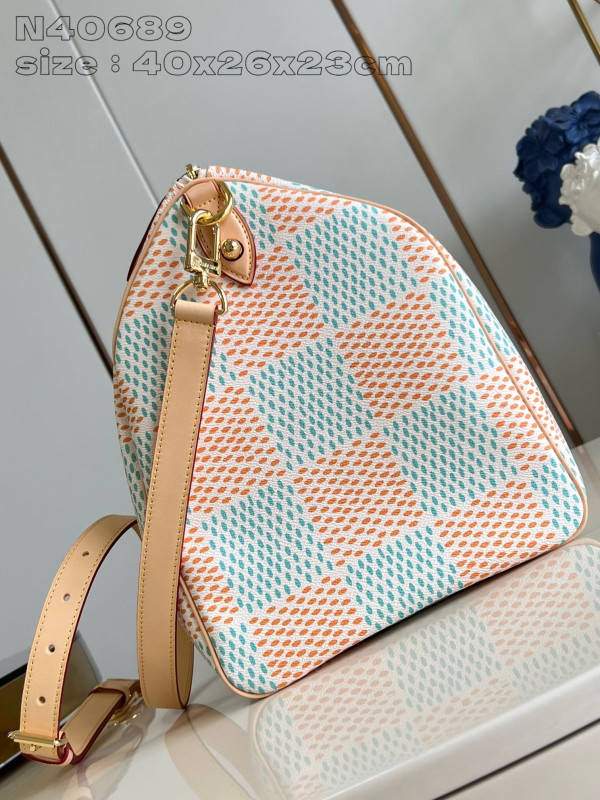 l0*is V*t0n speedy 40