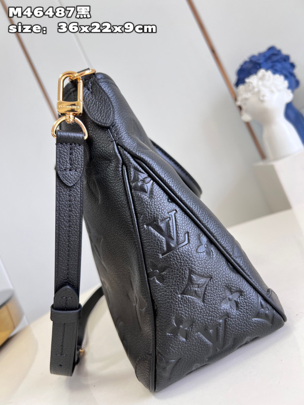 l0*is V*t0n trianon mm