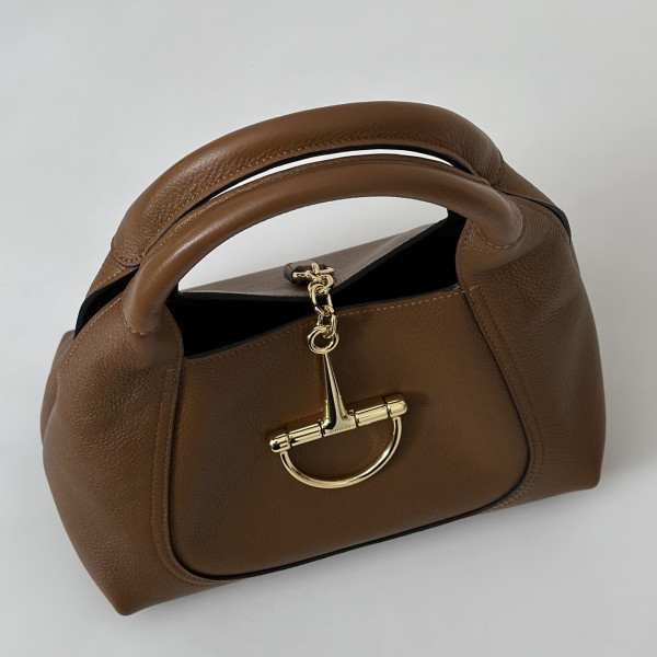 G*u*i softbit medium top handle bag