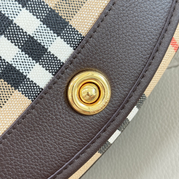 B**rry highlands crossbody bag - 24.5*8*18cm