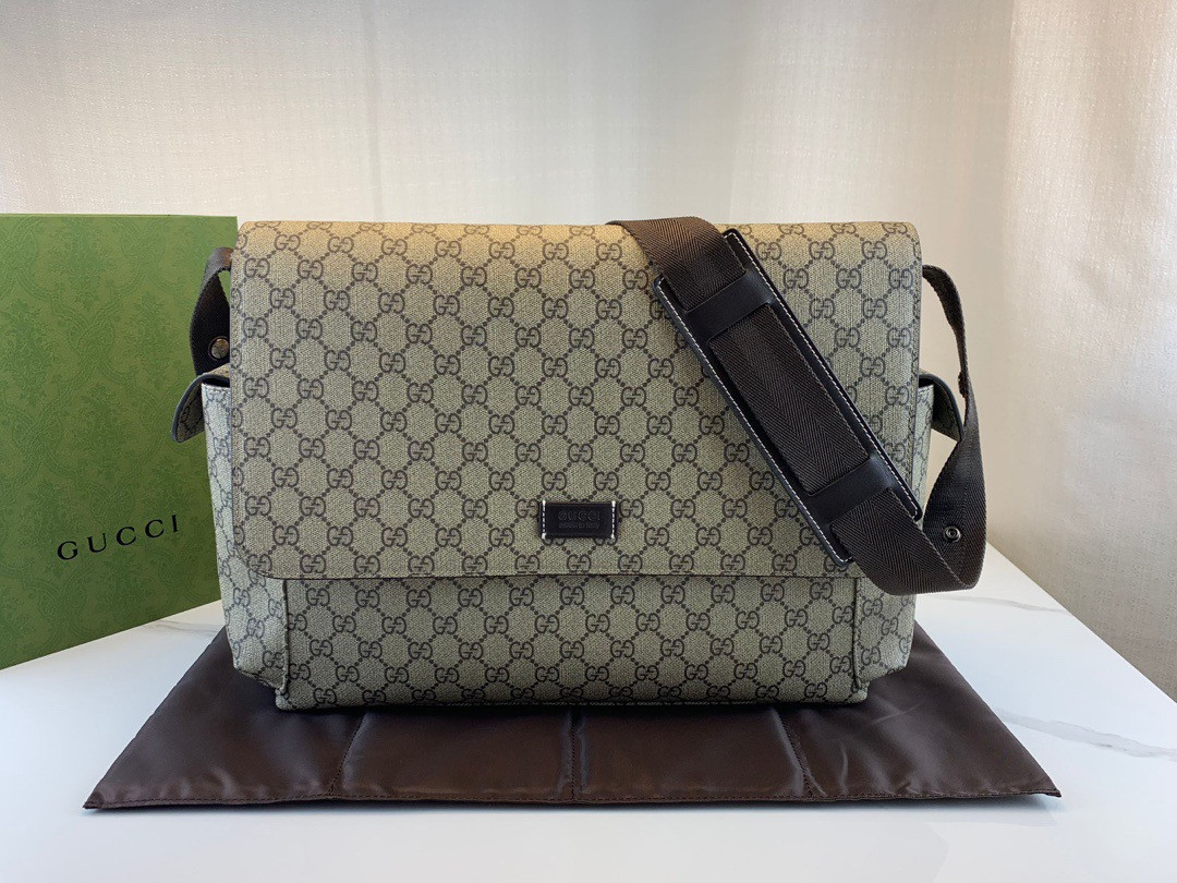 G*u*i gg plus diaper bag