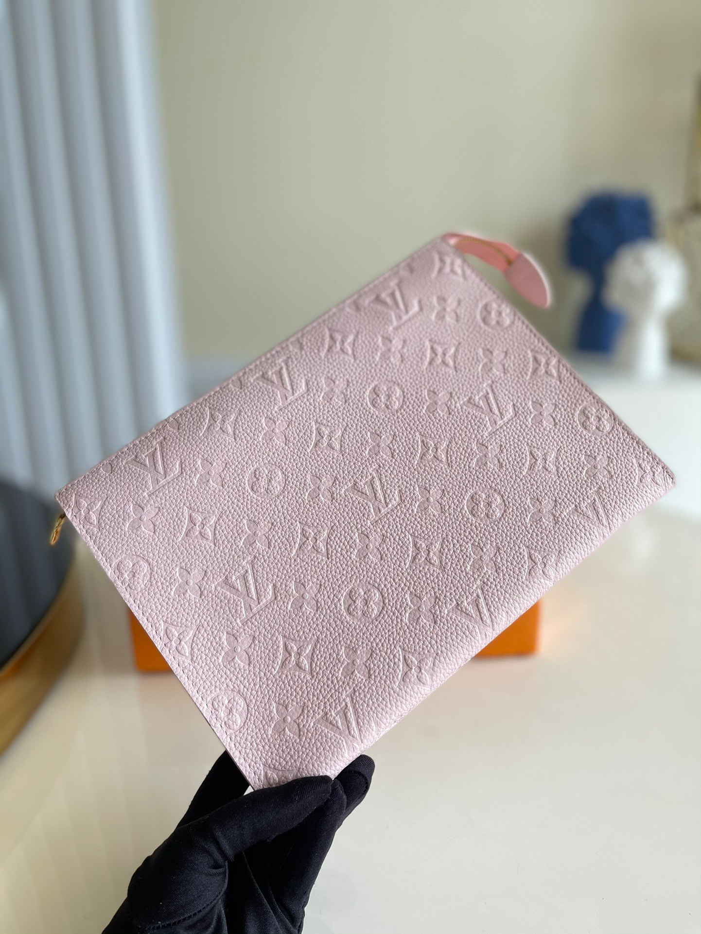 l0*is V*t0n pochette voyage