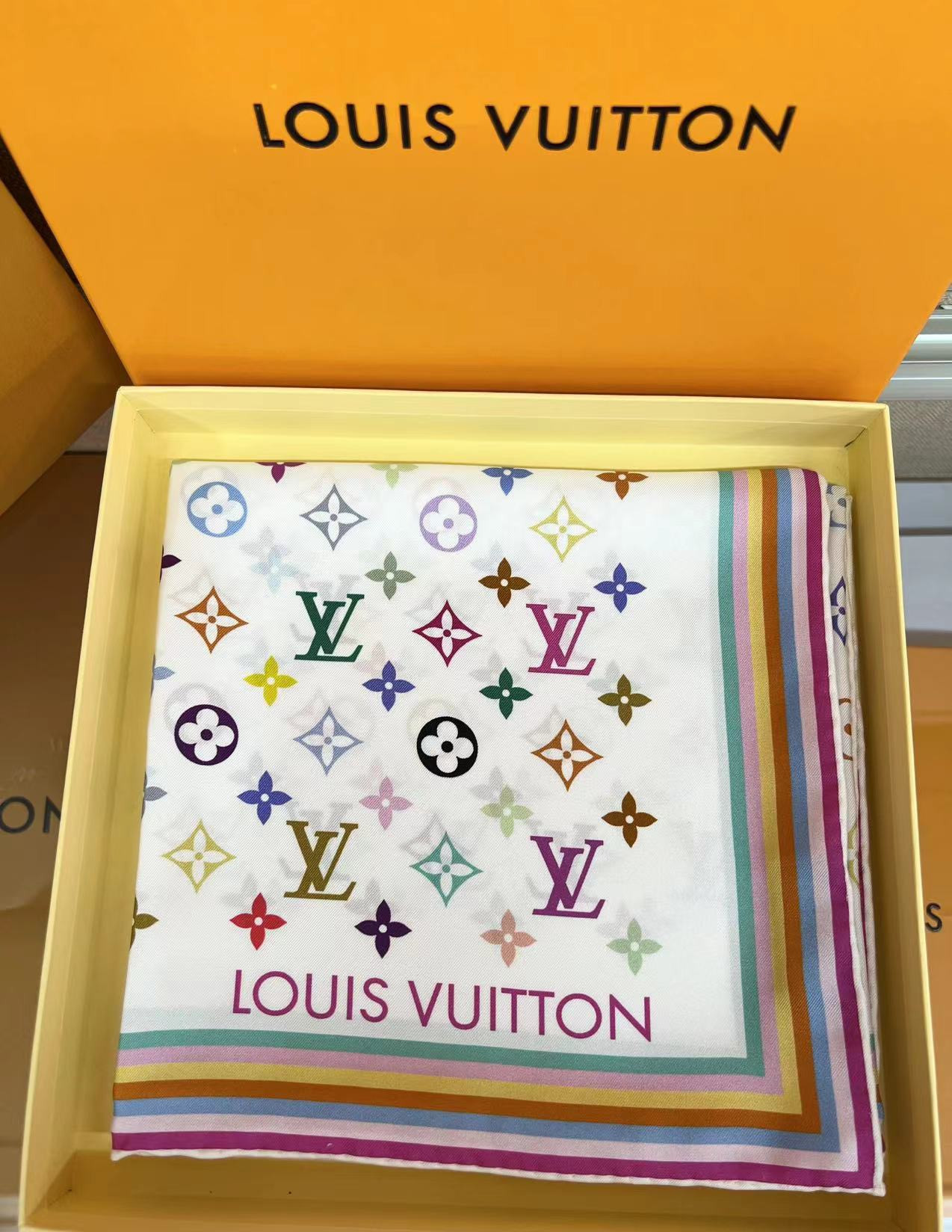 l0*is V*t0n multicolor square