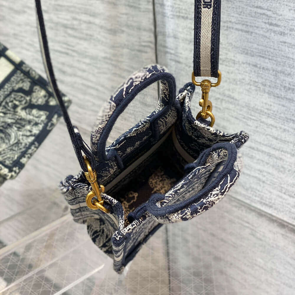 mini vertical D*or book tote