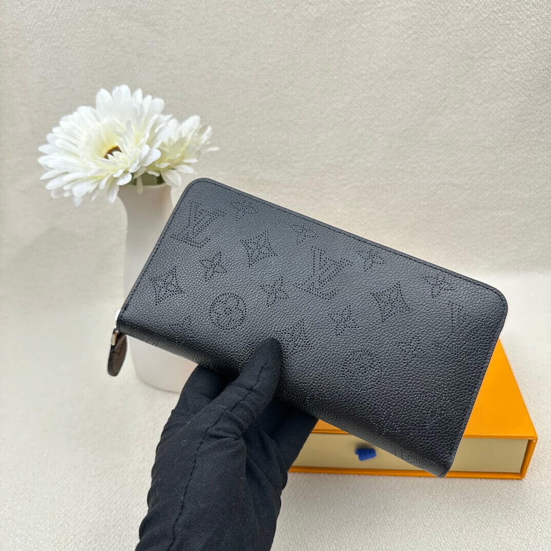 LV Zippy Wallet