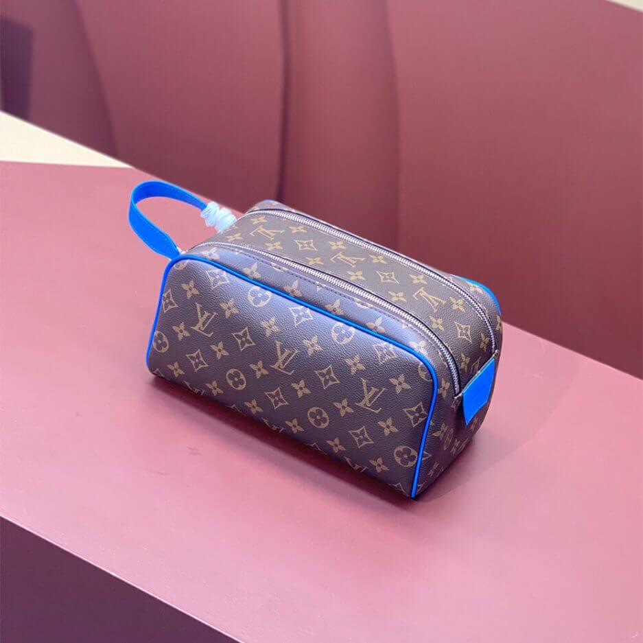 LV Dopp Kit