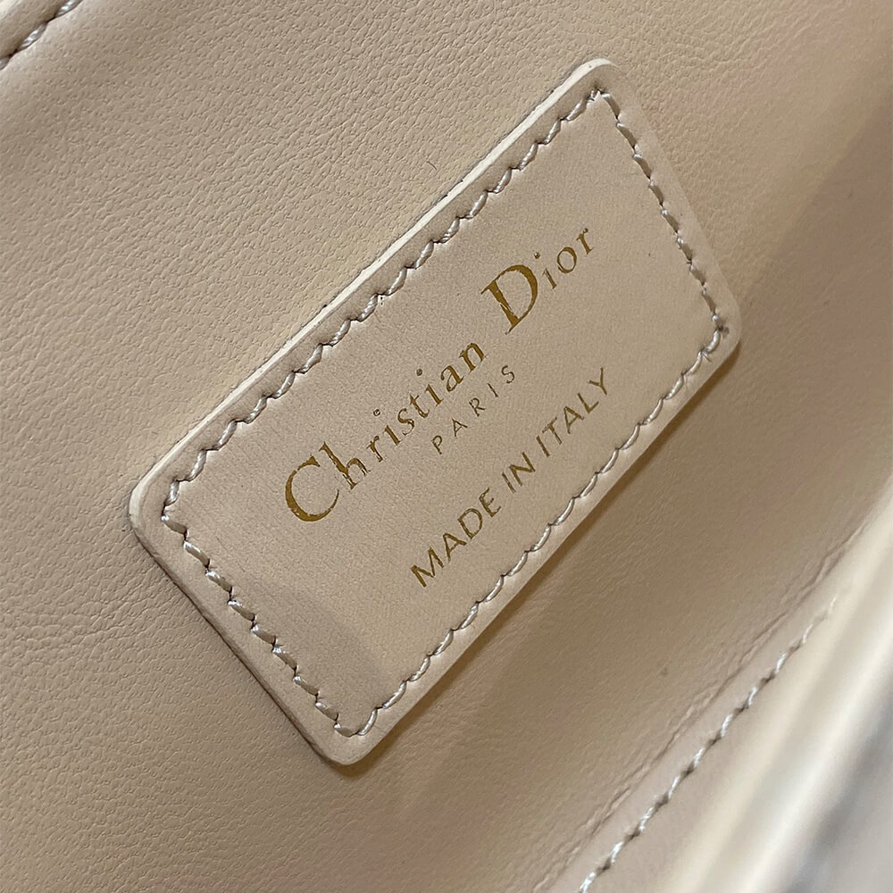 D*or small 30 montaigne avenue top handle bag